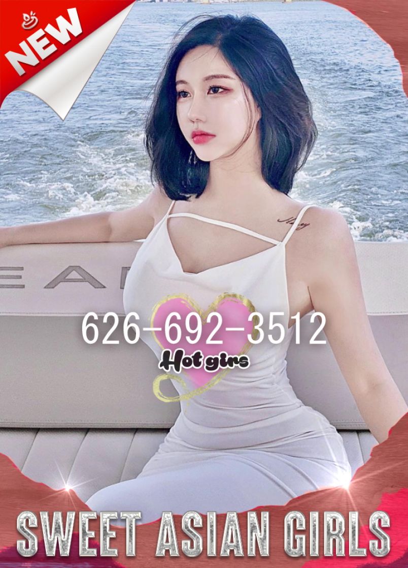 Sweet Girls  Working 4