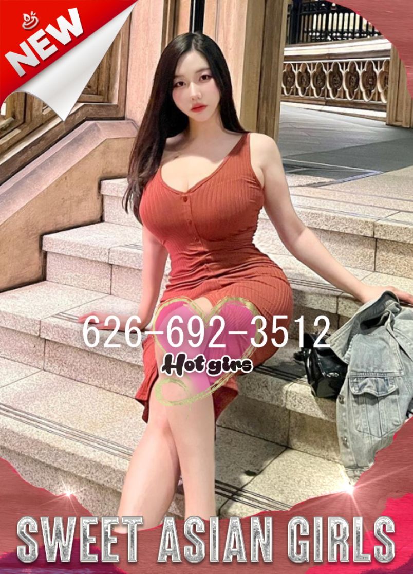 Sweet Girls  Working 2