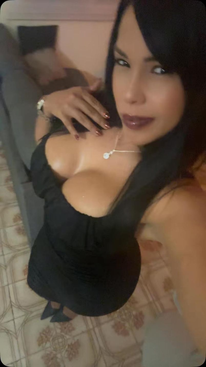 Chloe Gfe 2