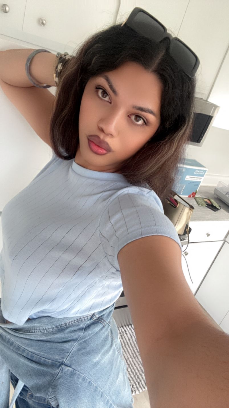 Visiting Till Tuesday 3