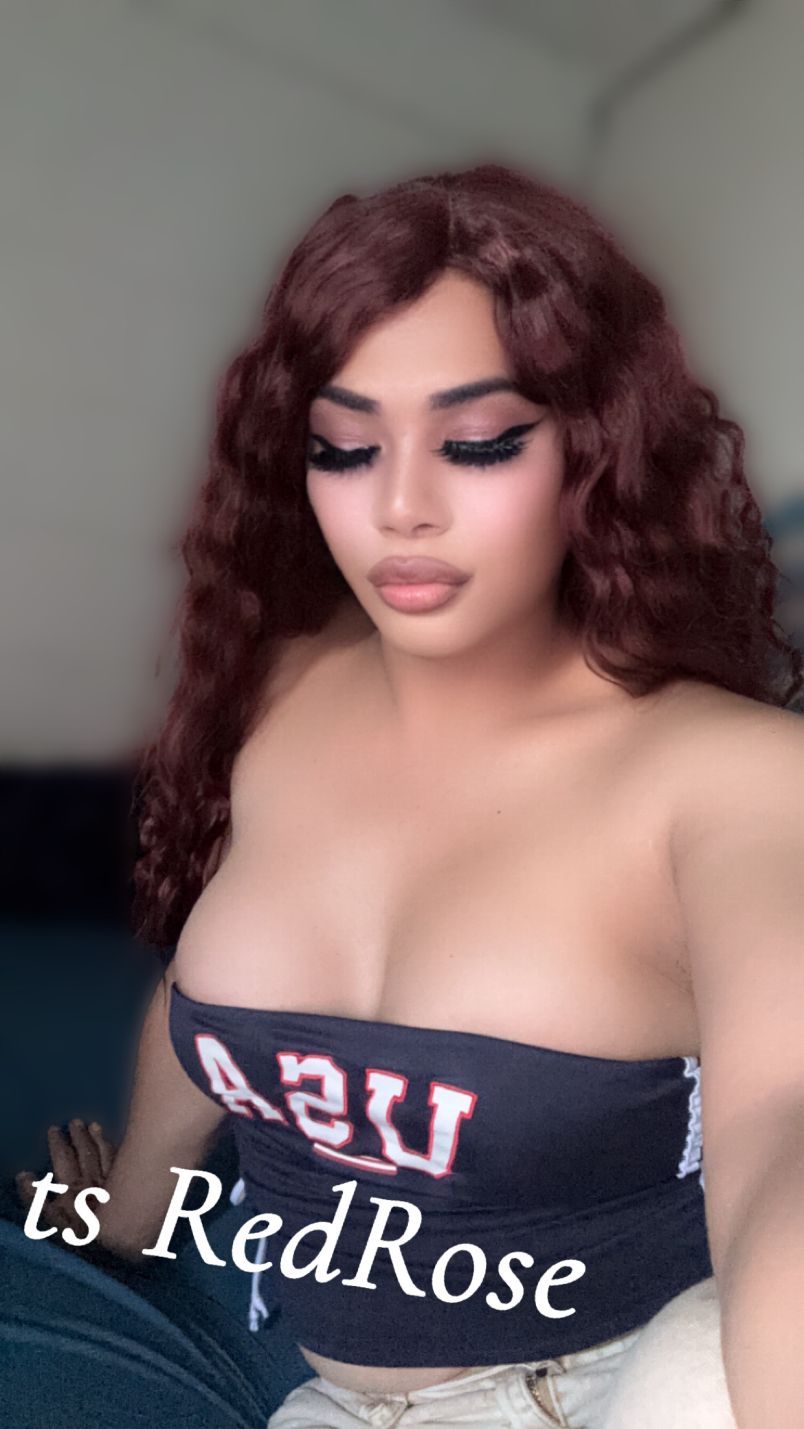 Leyomi Redrose 1
