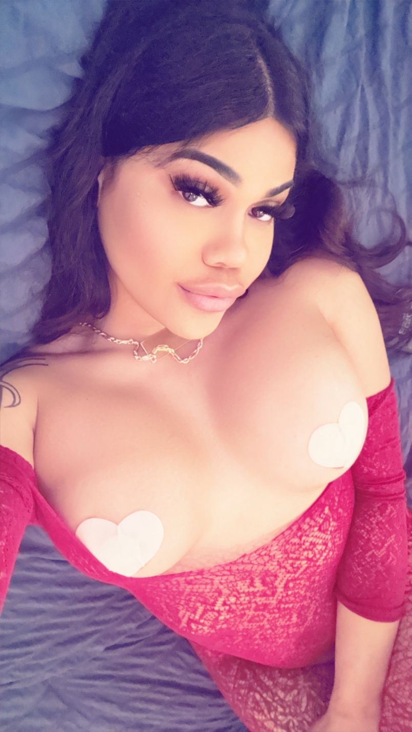 Hosting Makiki Alone 3