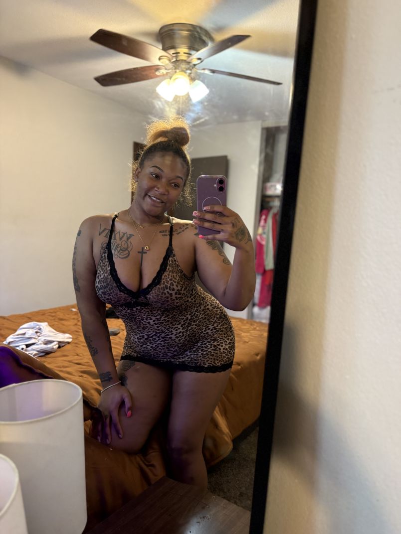 Jasminee 8