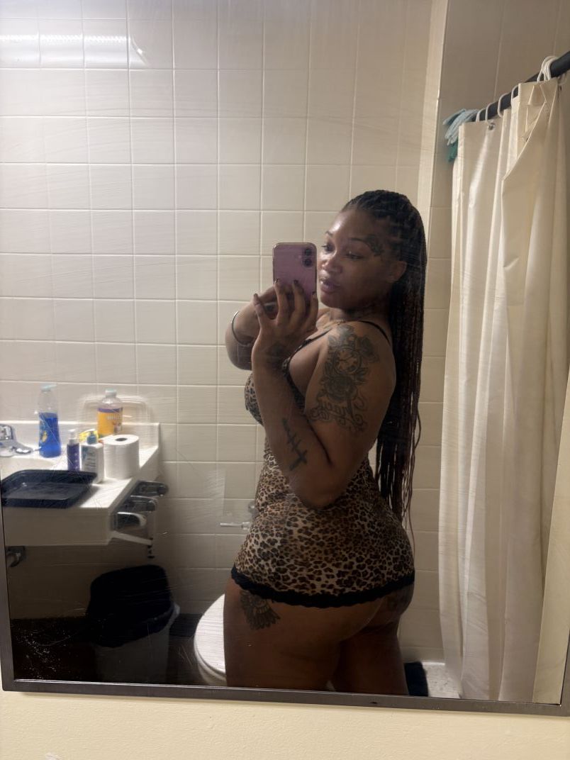 Jasminee 8