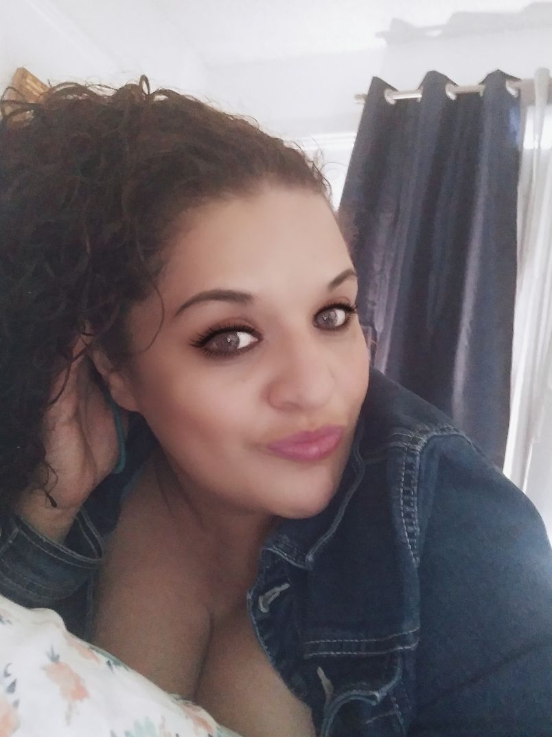 Hi Im Jen And Availib 2