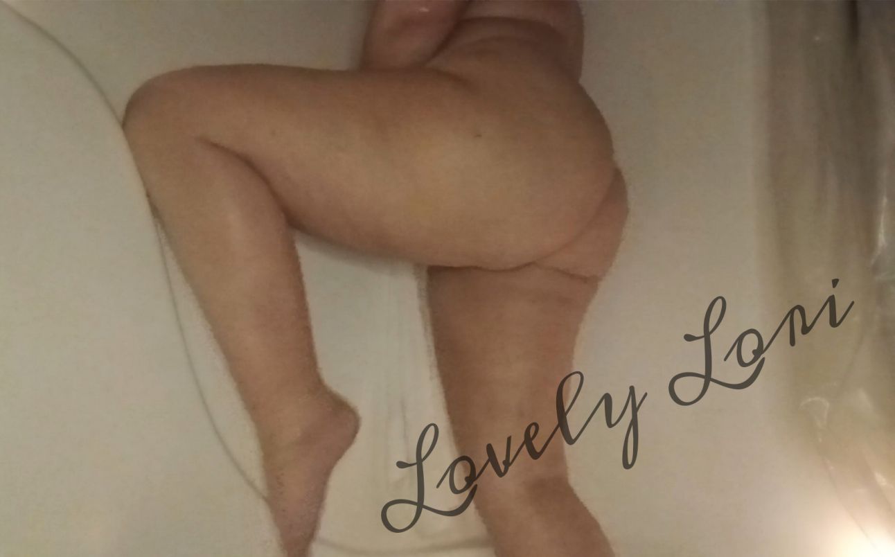 Lovely Lori 4