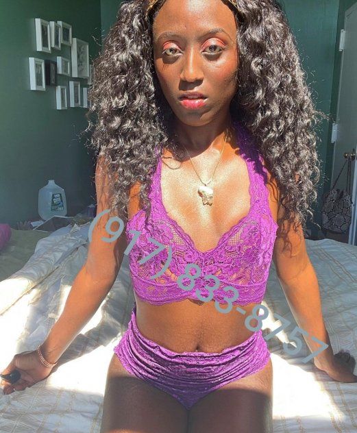 Tia Parker Chocolatem 2