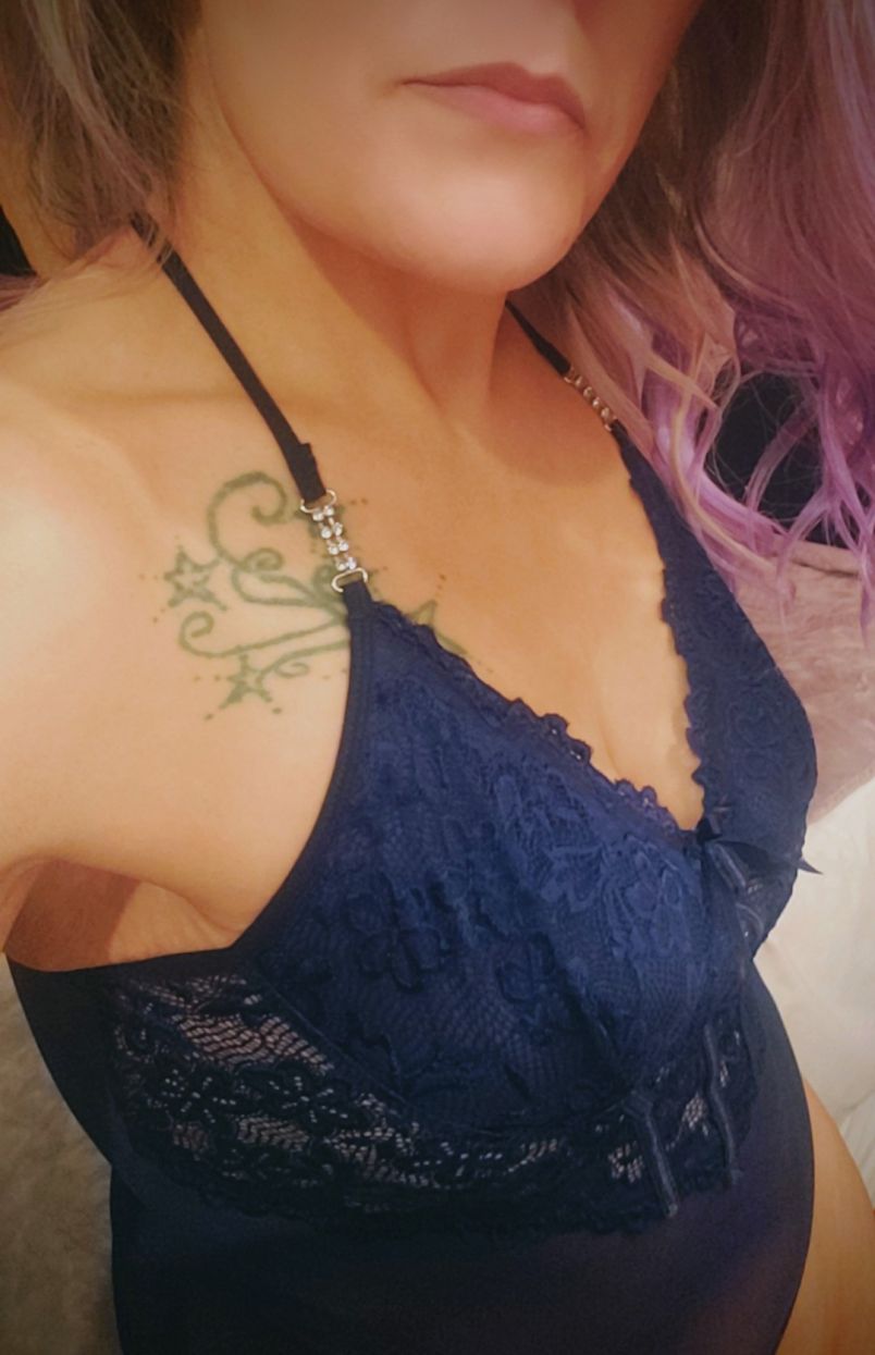 Ashleigh 8
