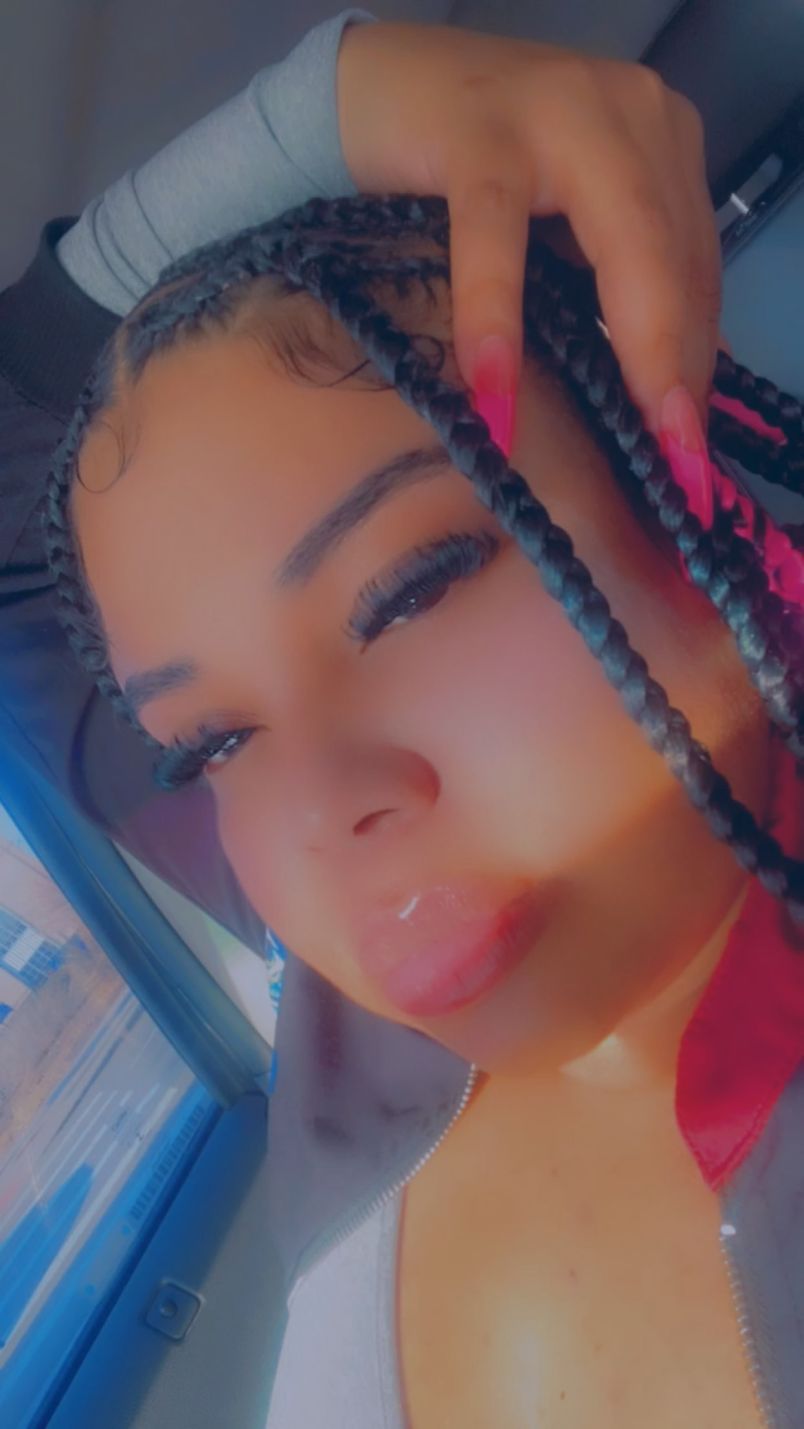 Pretty Pussy Latina 3