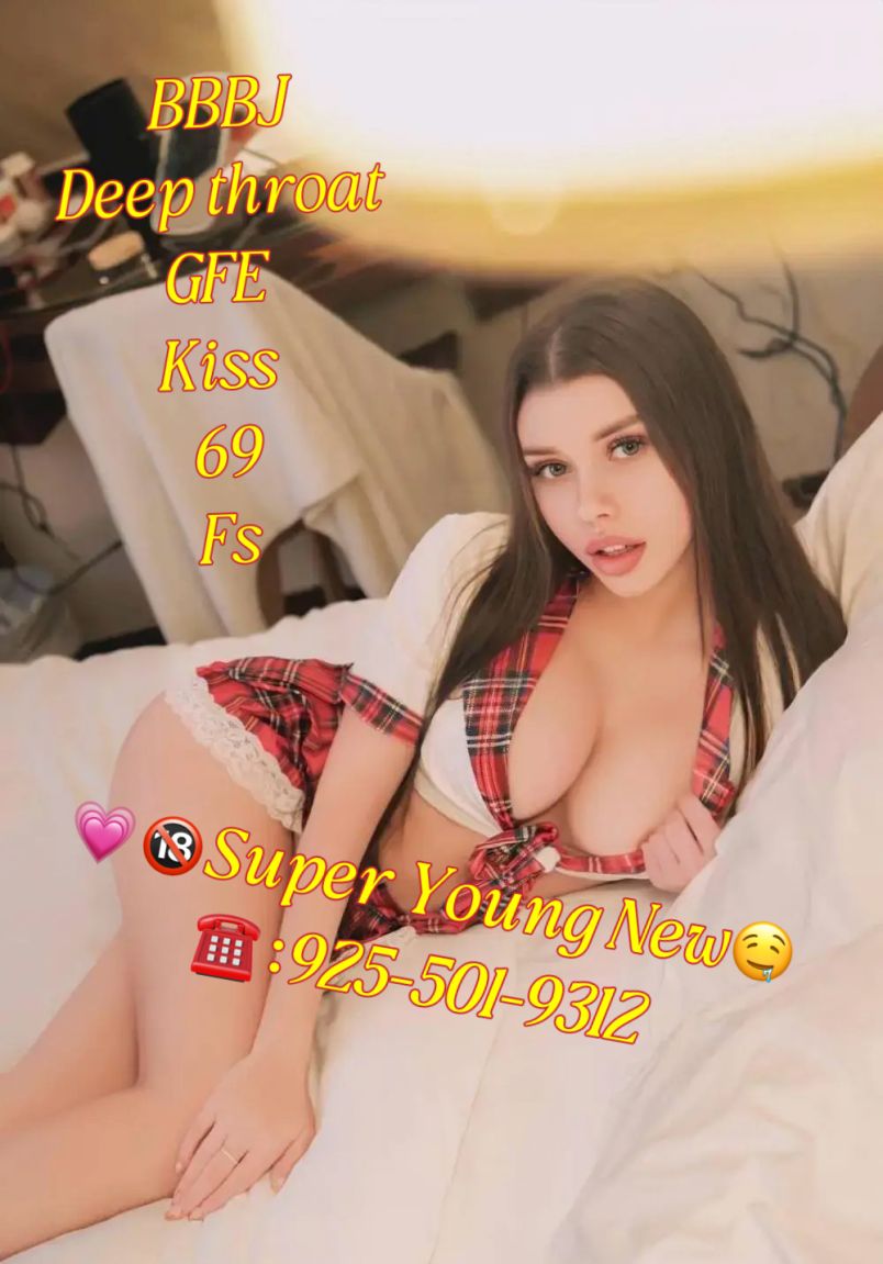 Big Titties, Round As 1