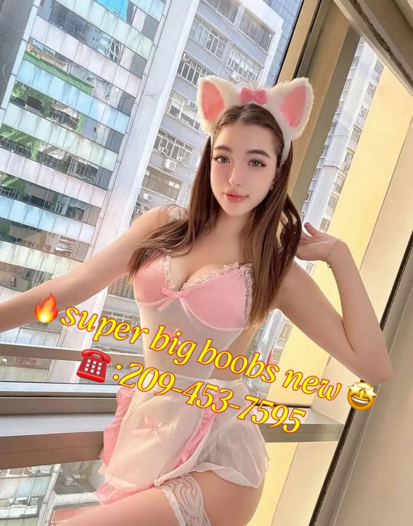 Super Big Boobs 7