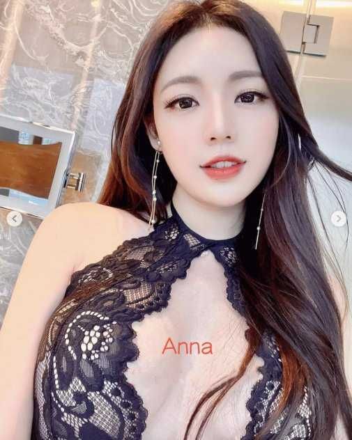 Japanese Twins Girls 7