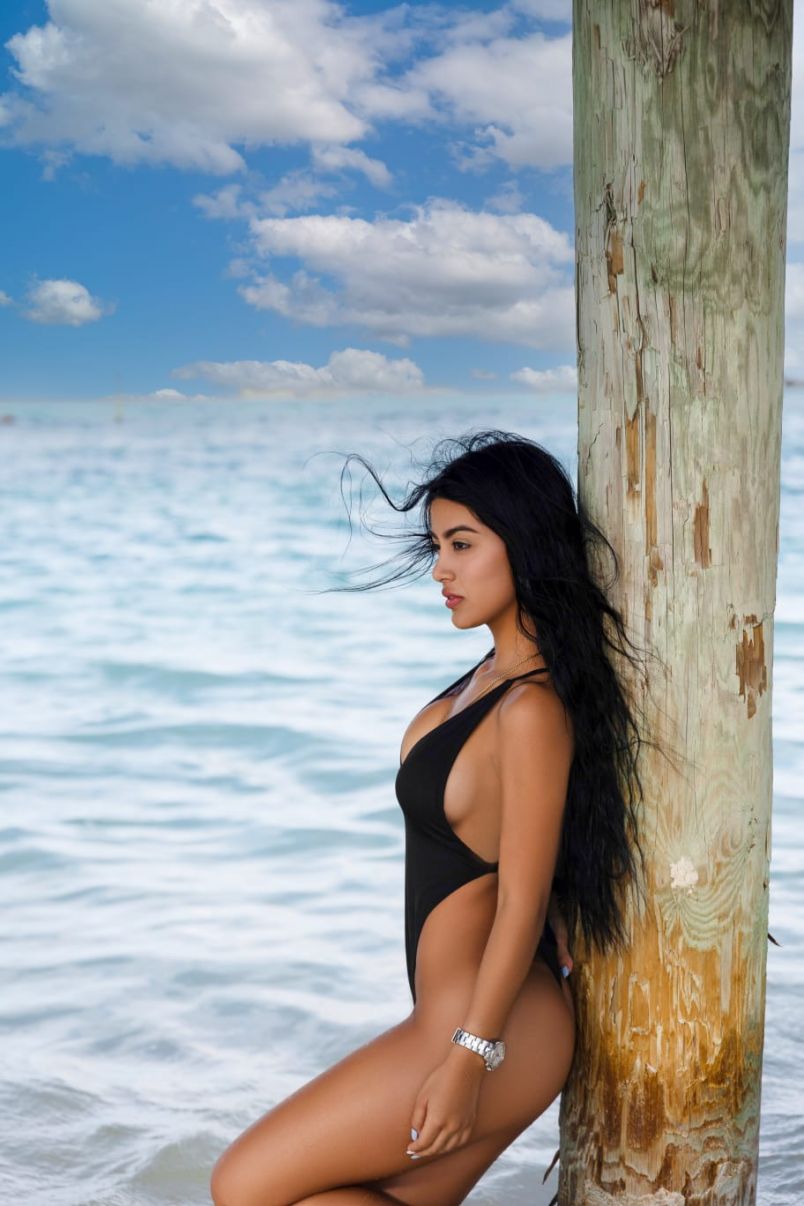 Escorts In Bahamas 9