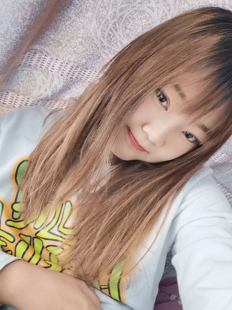 Lily New Here 5