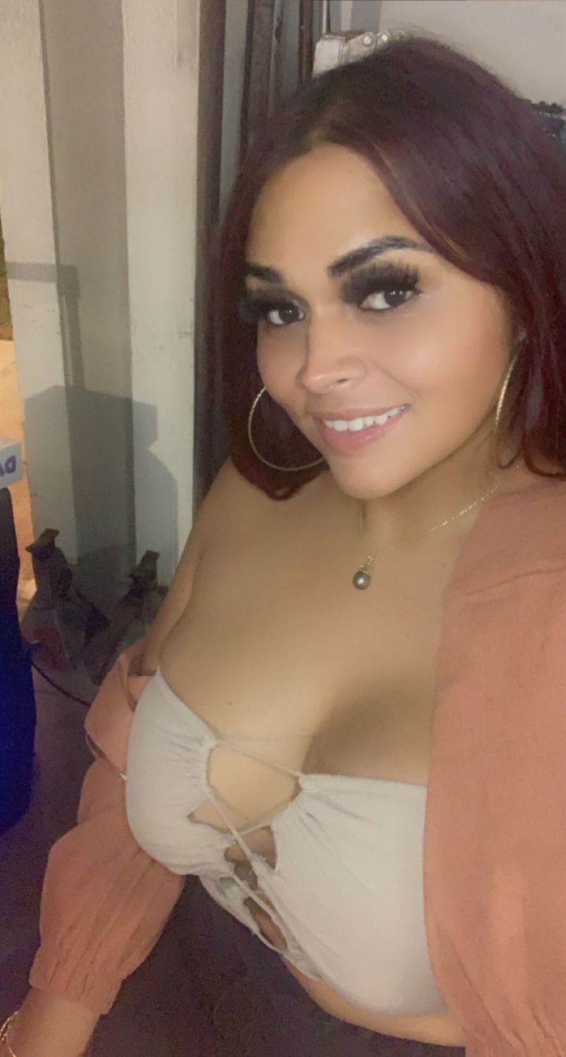 Ts Bombshell Ariah 11