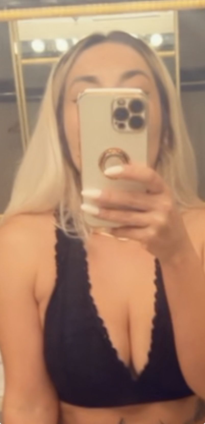Miss Mia 1