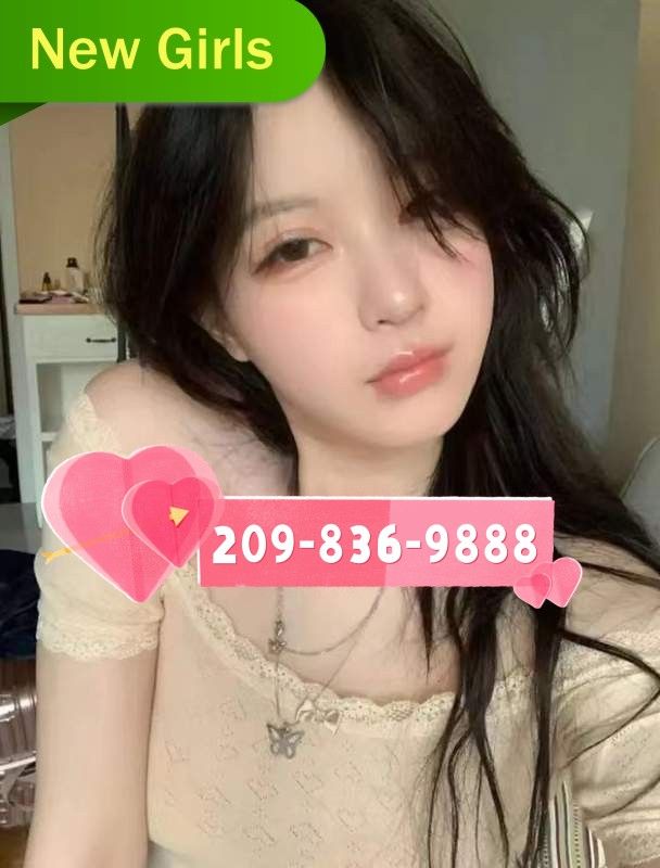 Beautiful Young Girls 1