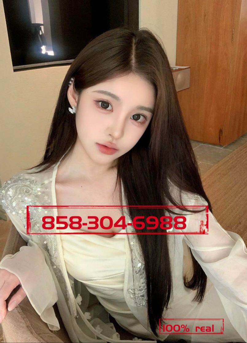 Adela 9
