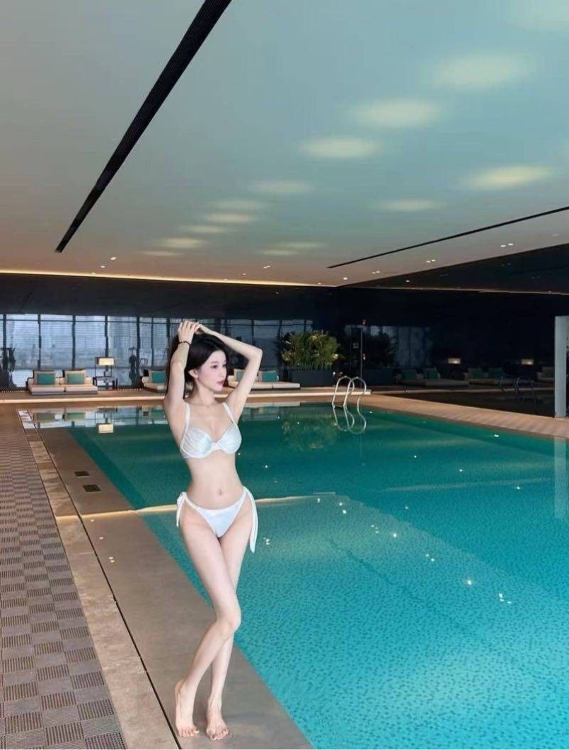 Charlotte 3
