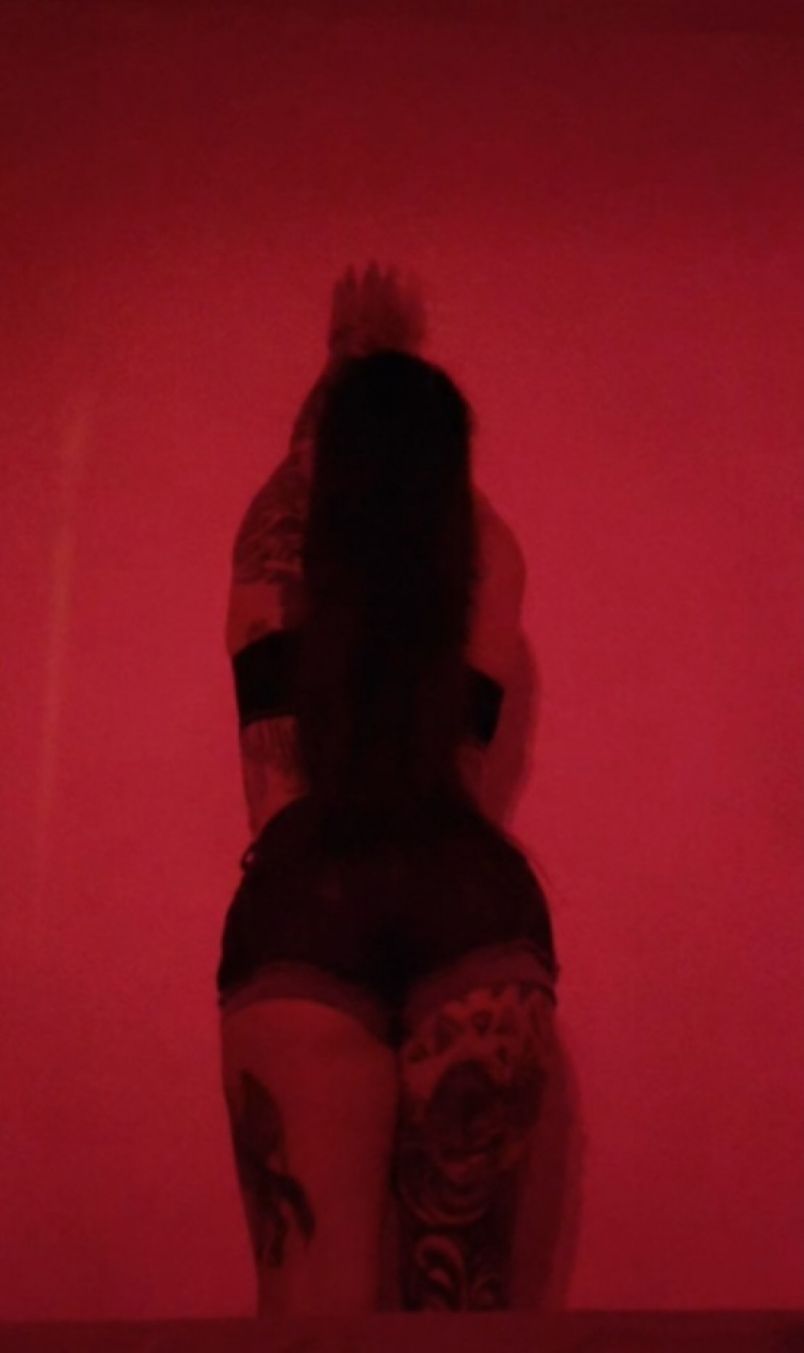 Nikki 1