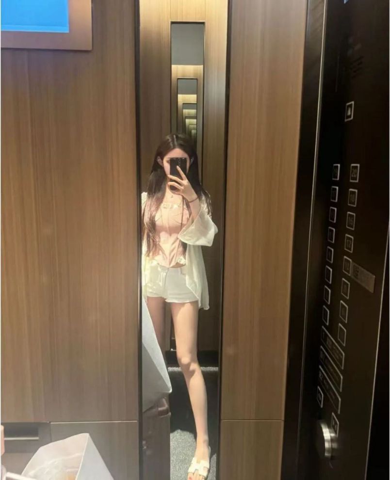 Isabella Fresh 11