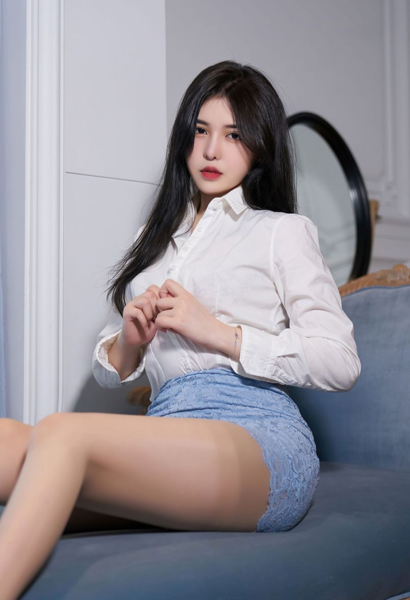 Jennifer 11