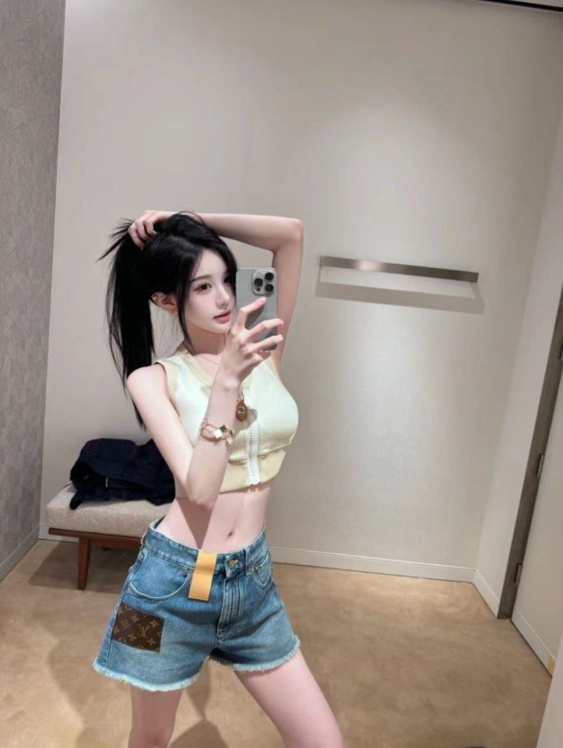 Vicky 12