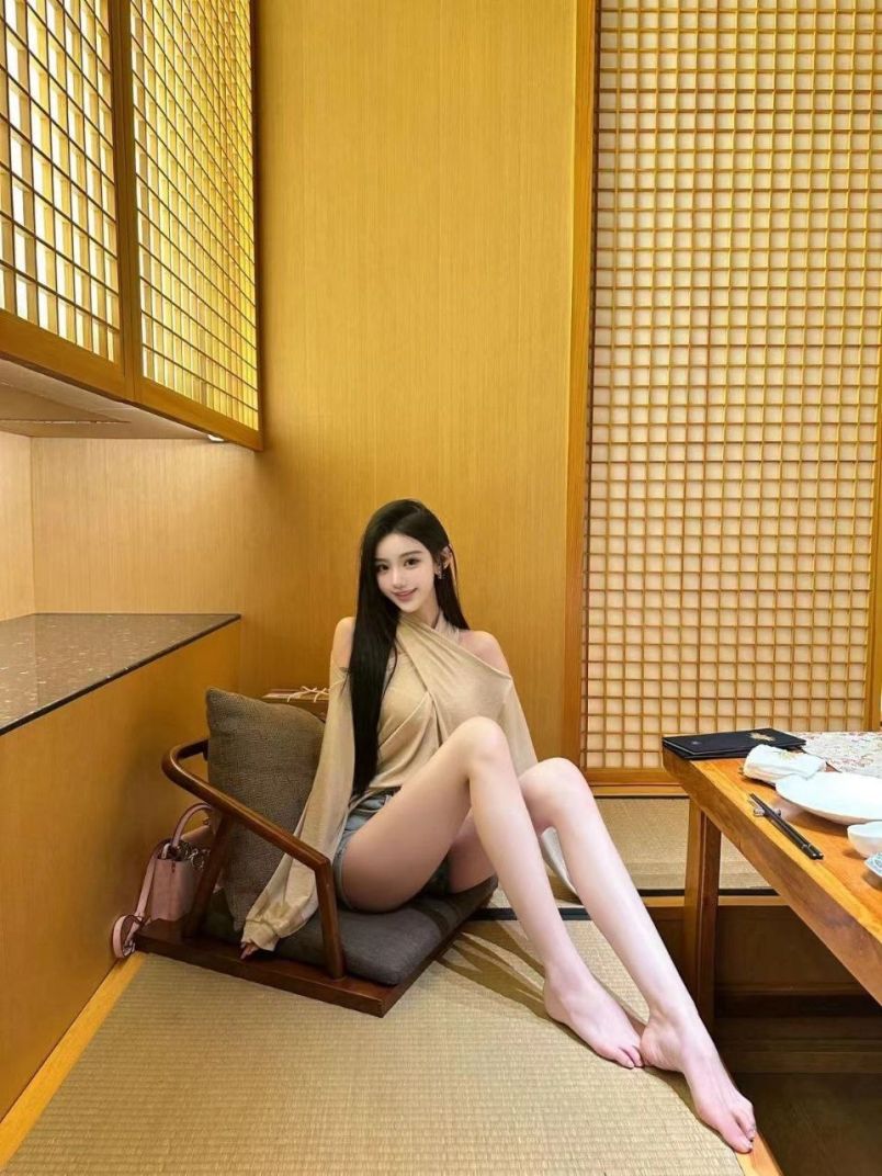 Vicky 7