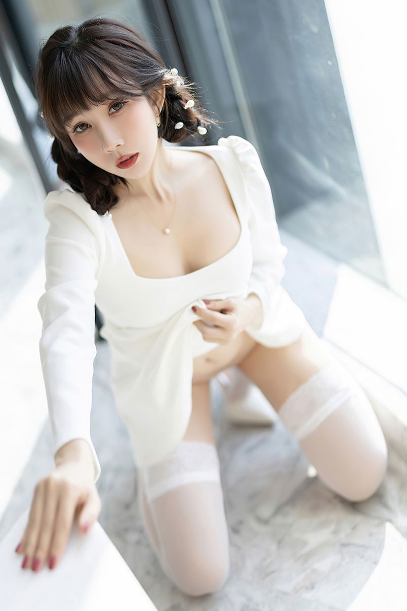 Leona 5