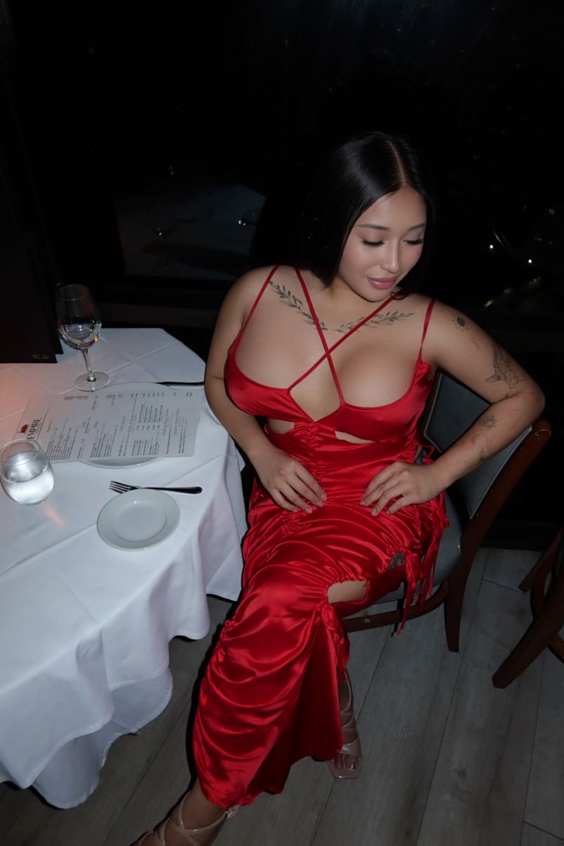 Ewa Carplay N Outcall 12