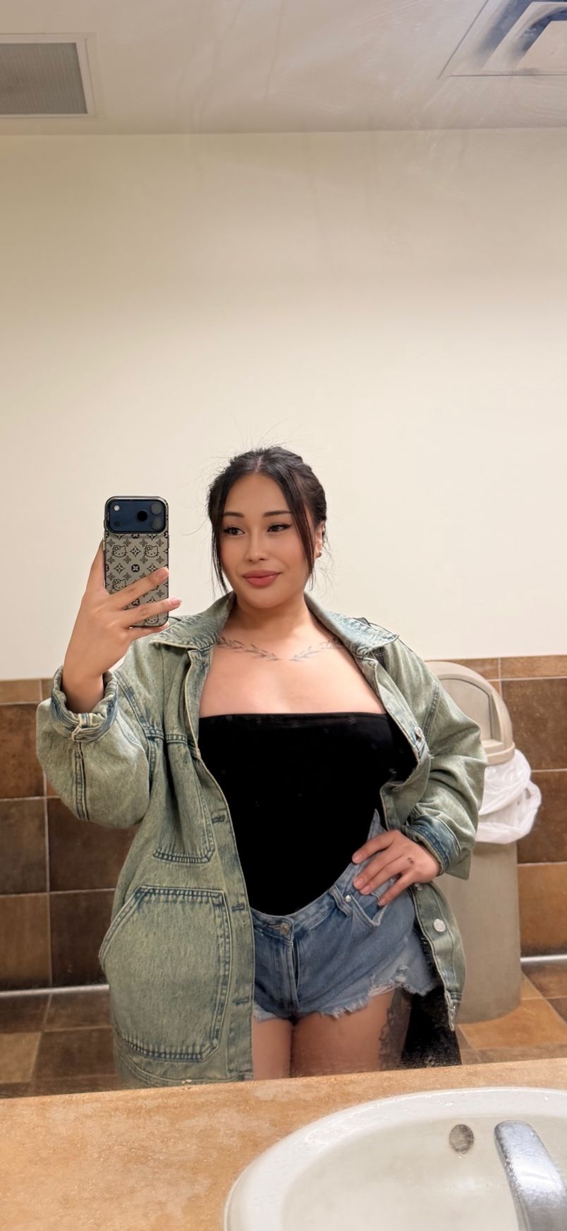 Ewa Carplay N Outcall 3