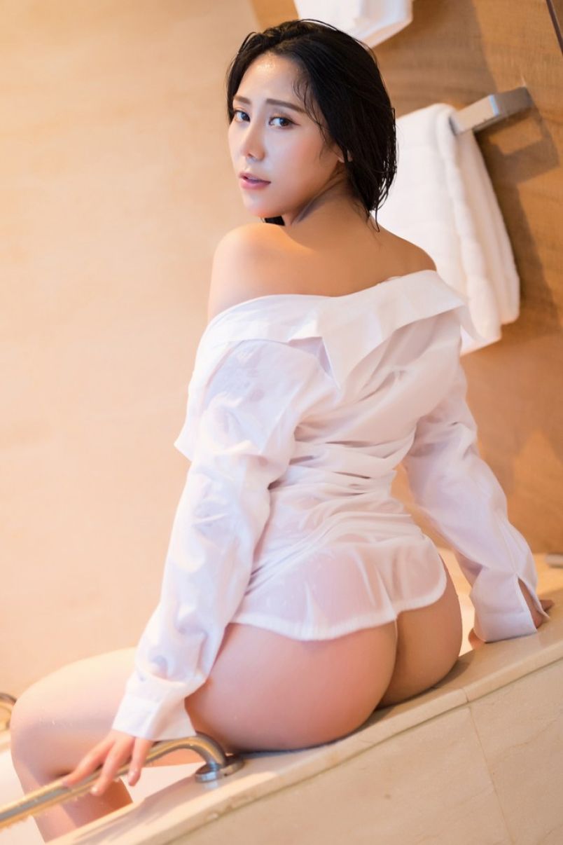 Olivia 12