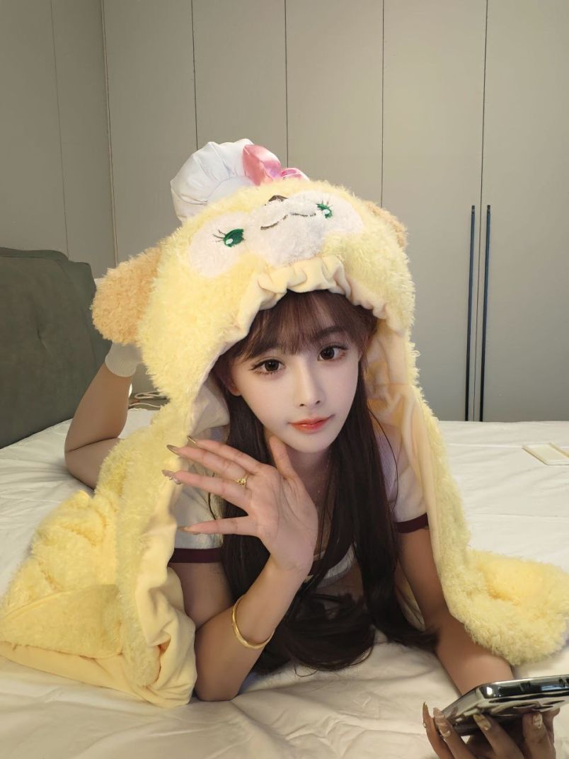 Yvonne 1