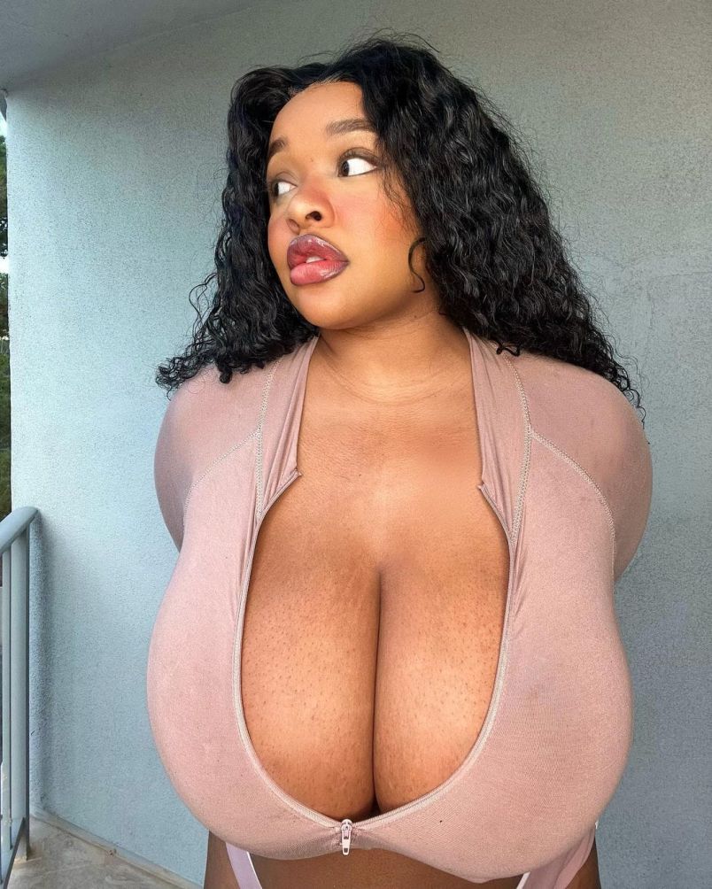 Nikitaxx Ebony 4
