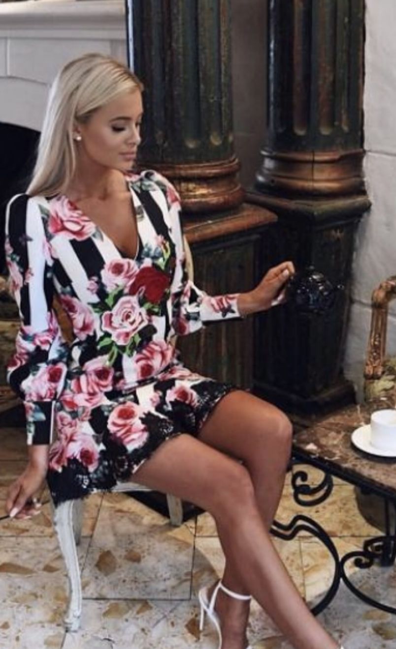 Alice Visiting Town 10