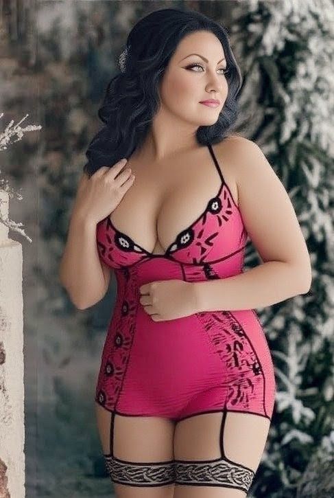 Sexy Sara 5