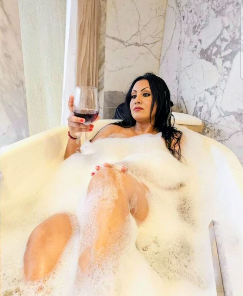 Sexy Sara 2
