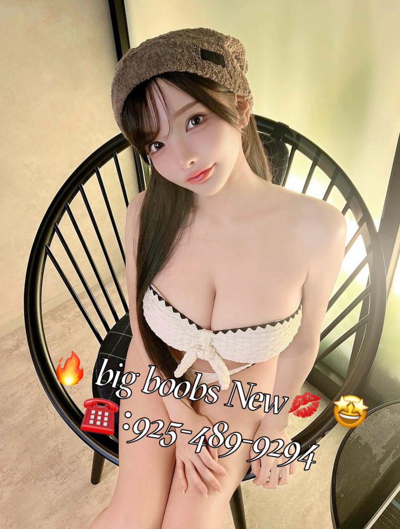 Big Boobs Doble F 5