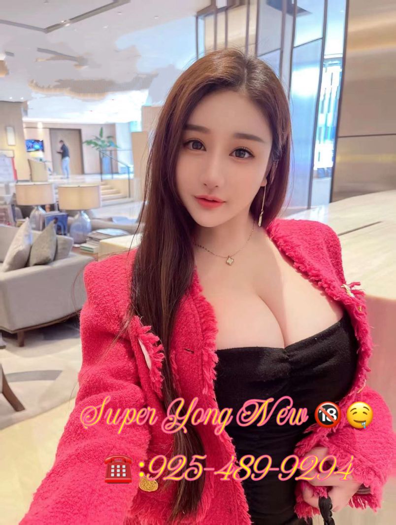 Sexy Horny Slut Is He 4