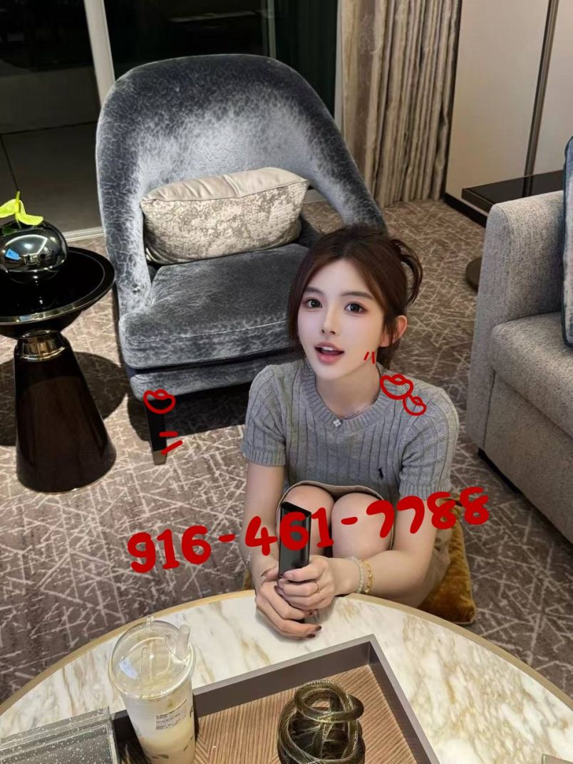 Lesley 12