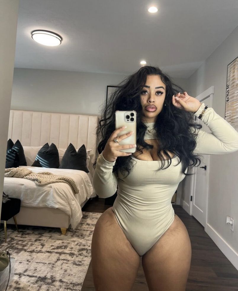 Tina Sexy 4