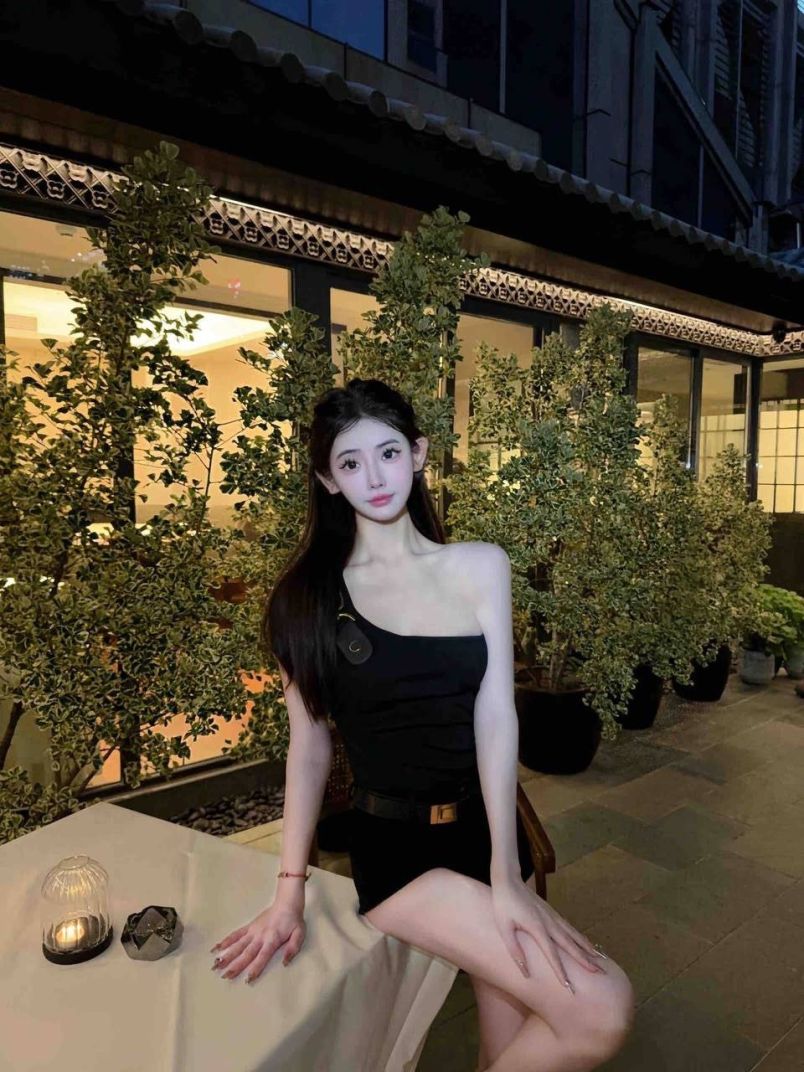 Jacqueline 5