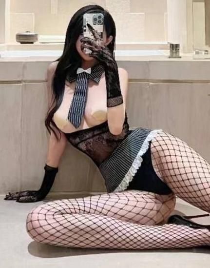 Elizabeth 10