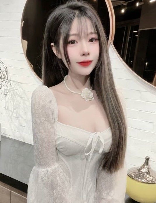 Esther 12