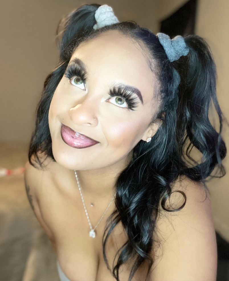 Colombian Nana 5
