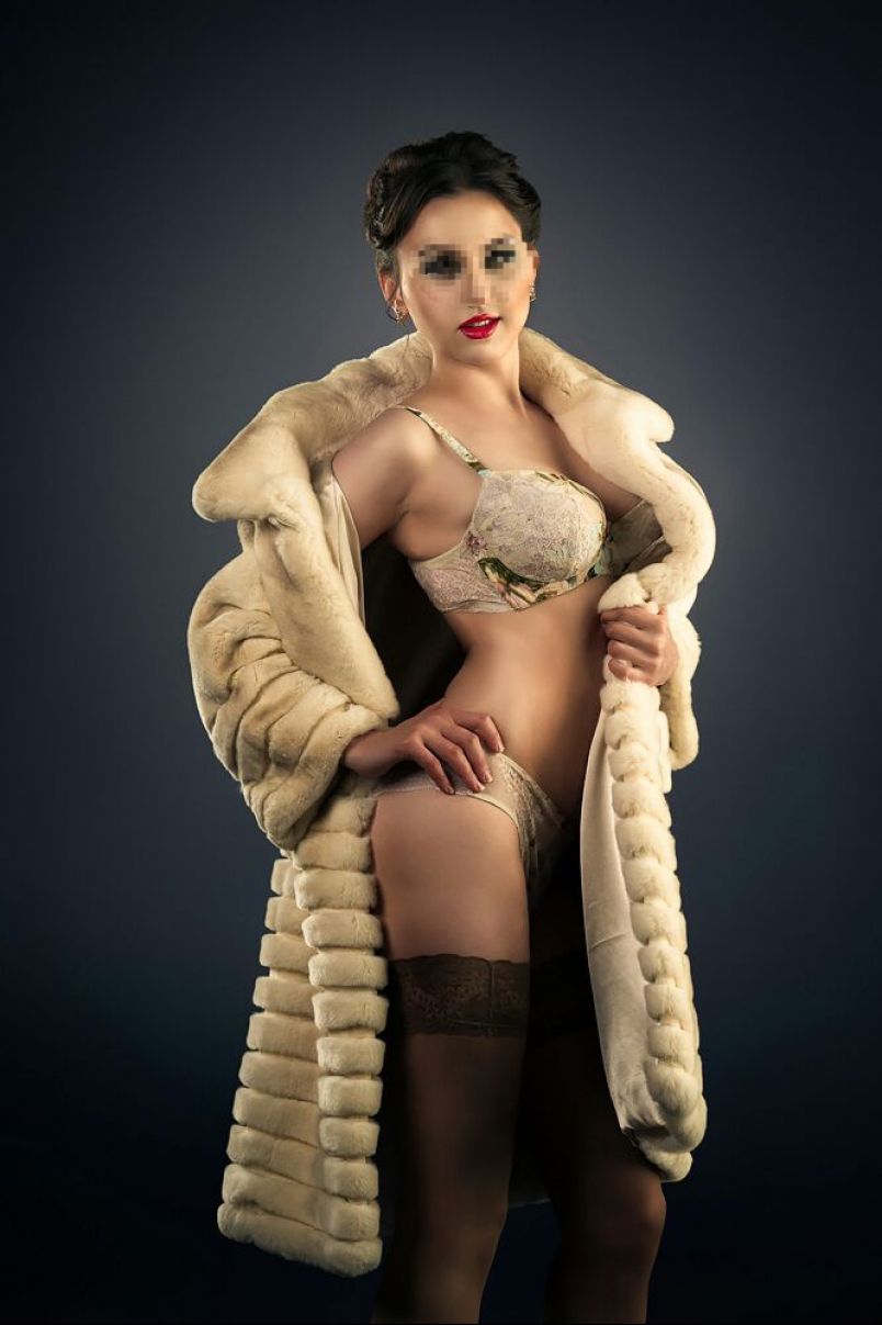 Alena 2