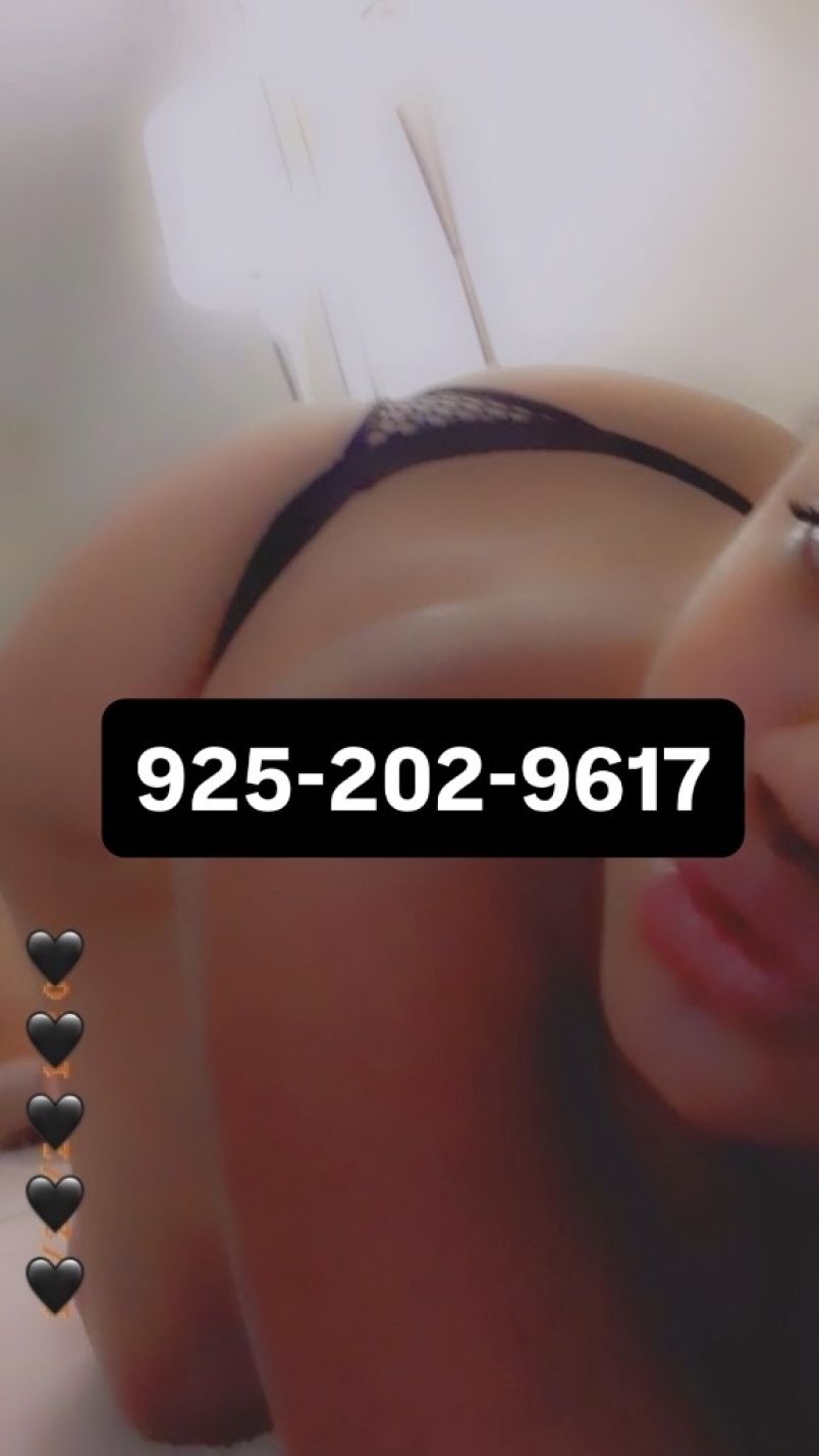 Outcallmercedes 3