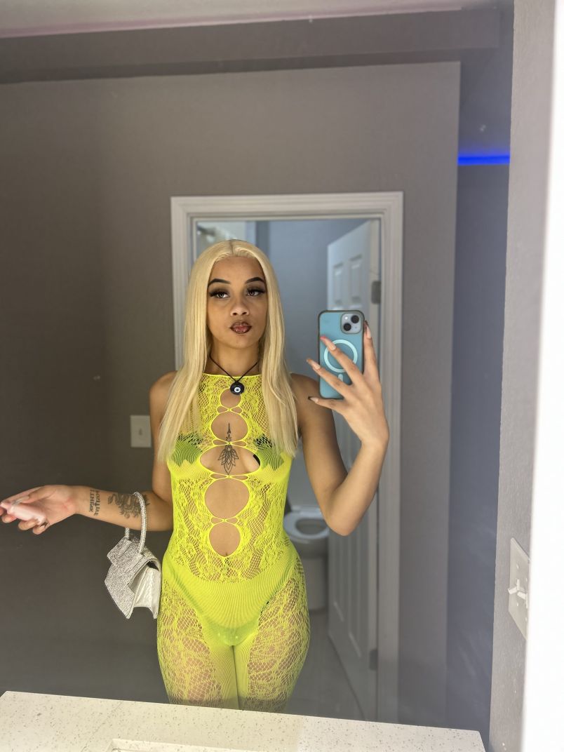 Alana 5