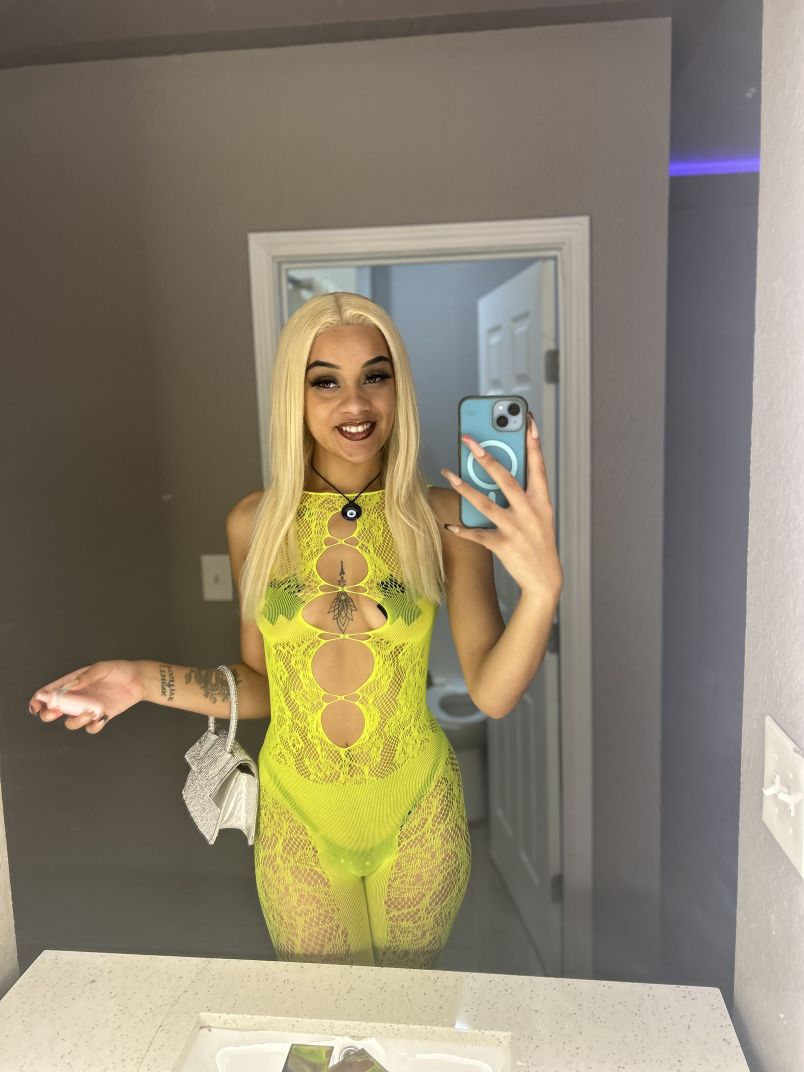 Alana 4
