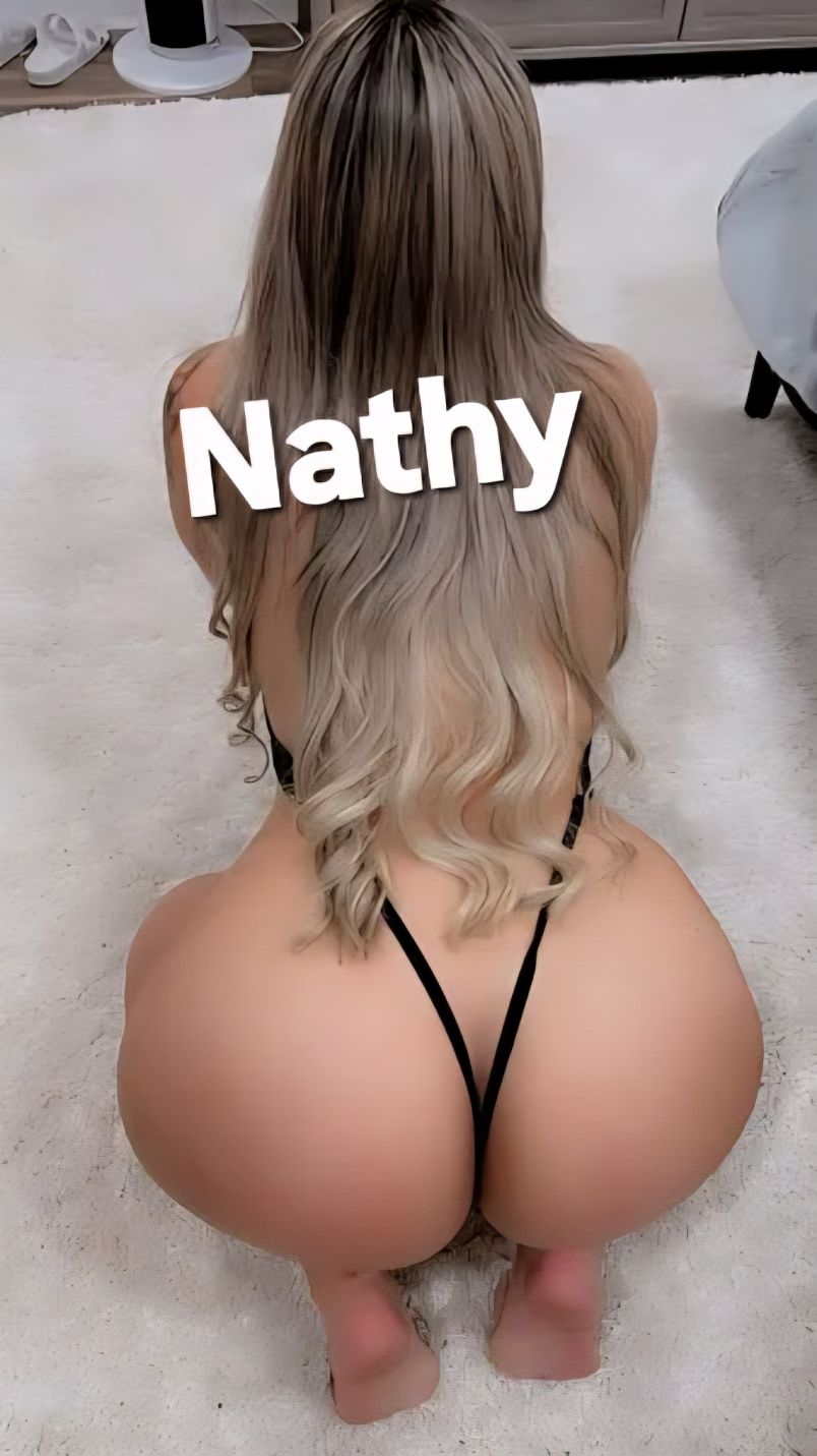 Nathy Curvy 8